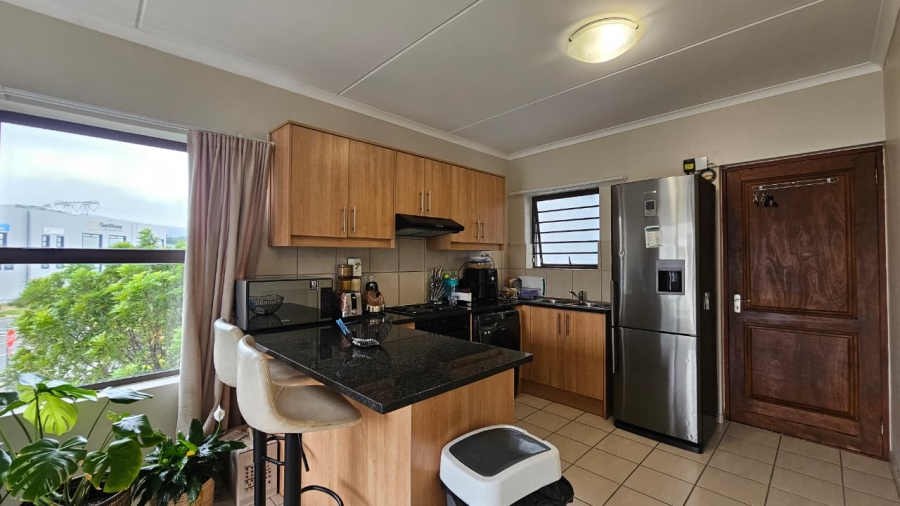 To Let 2 Bedroom Property for Rent in Burgundy Estate Western Cape
